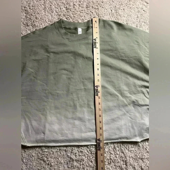 Women’s Lululemon Size XS/S LA Oversized Boxy Crew NWT - Picture 7 of 7